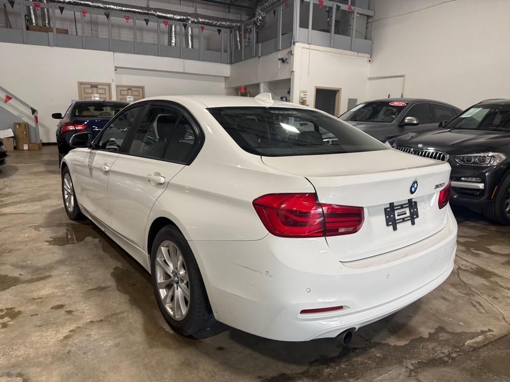 BMW 3-Series 320i Sedan 2016
