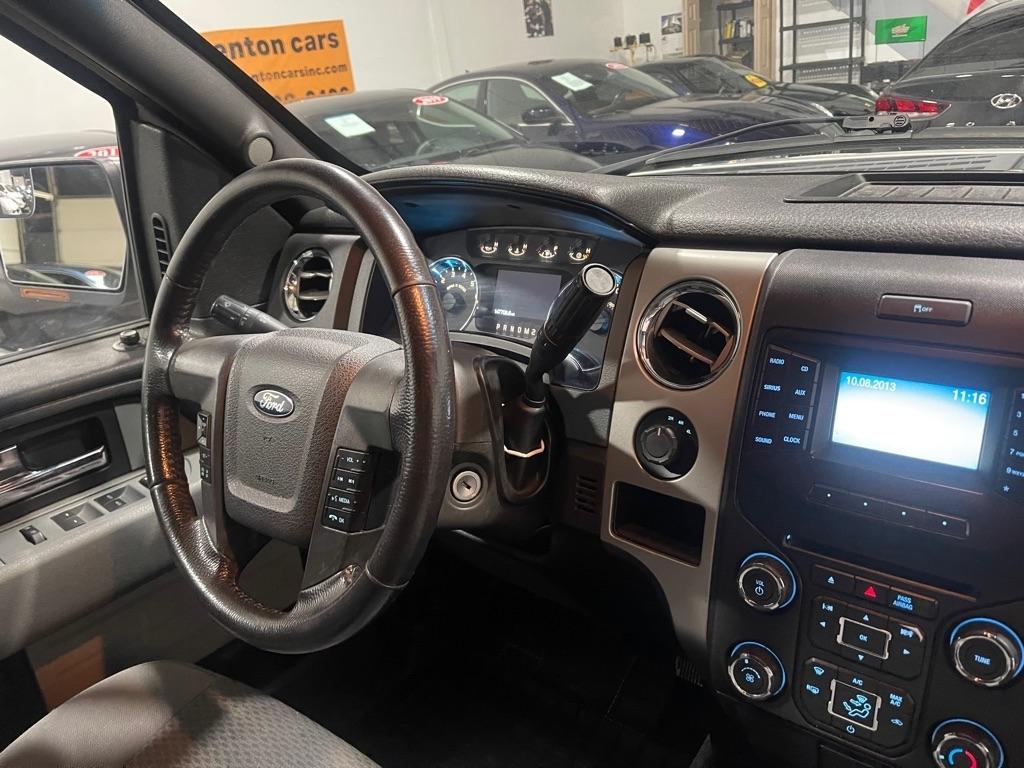 Ford F-150 XL SuperCab 8-ft. Bed 4WD 2014