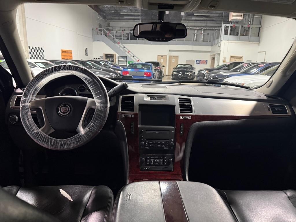 Cadillac Escalade AWD Luxury 2010