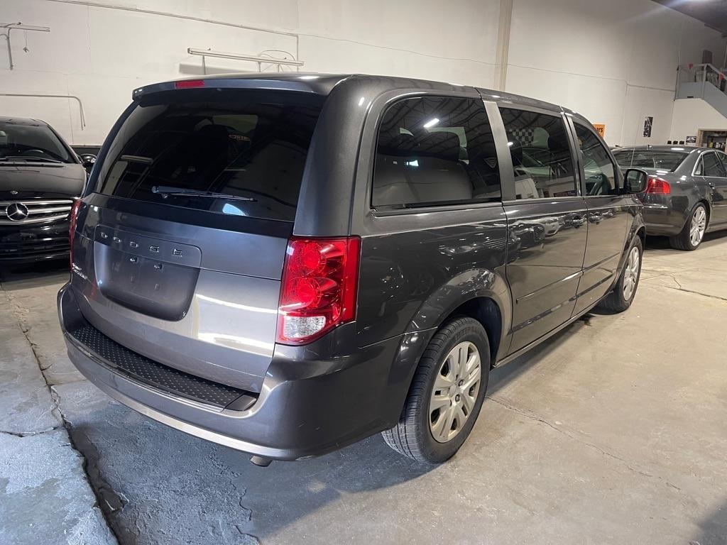 Dodge Grand Caravan SE 2015