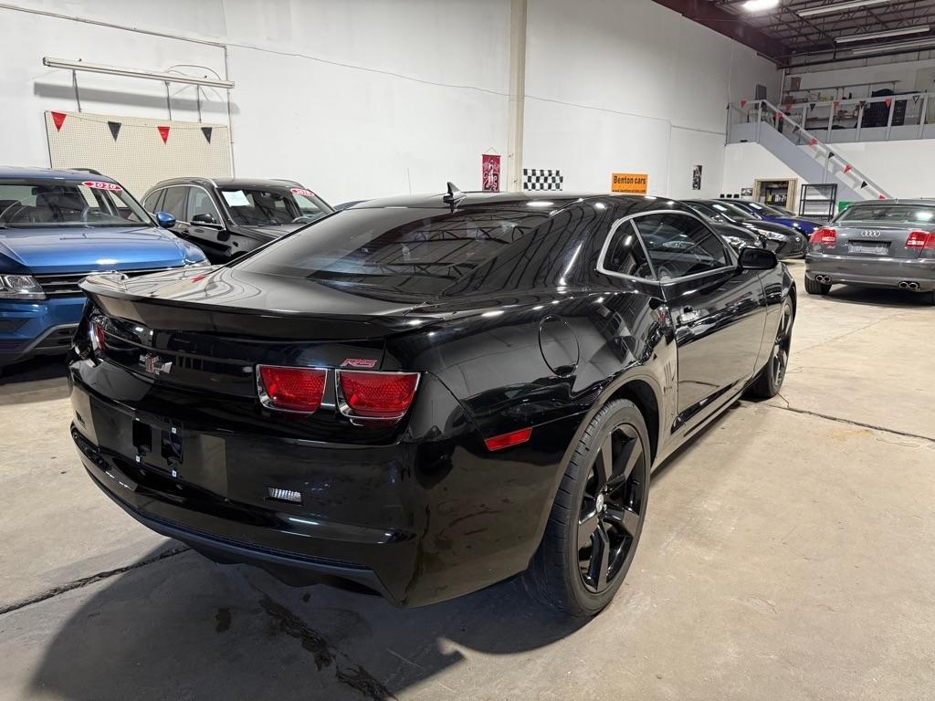 Chevrolet Camaro LS Coupe 2011