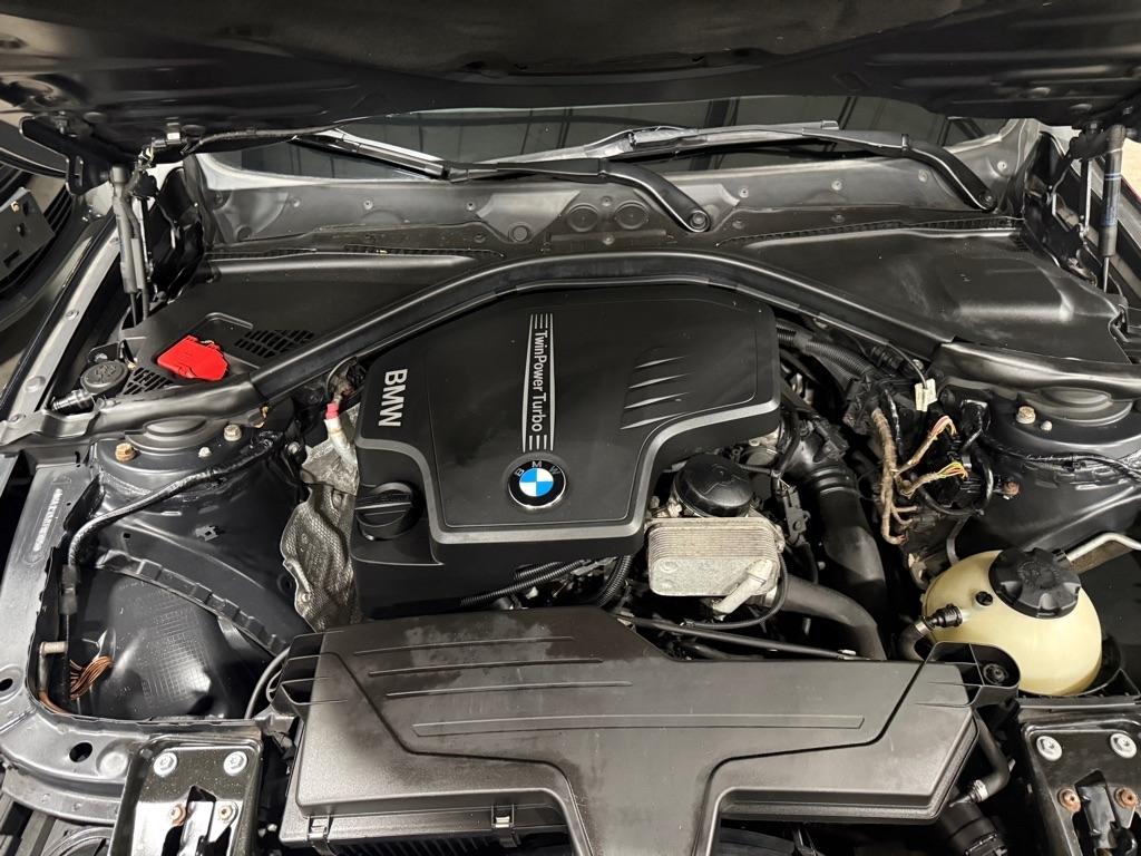 BMW 3-Series 320i xDrive 2014