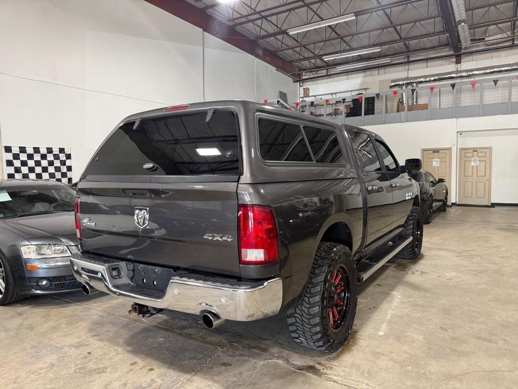 RAM 1500 SLT Crew Cab SWB 4WD 2017
