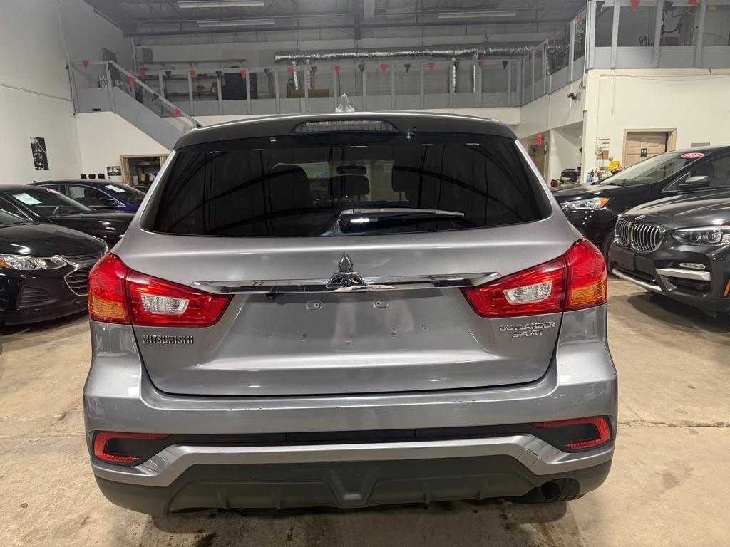 Mitsubishi Outlander Sport 2.0 ES 5M 2019