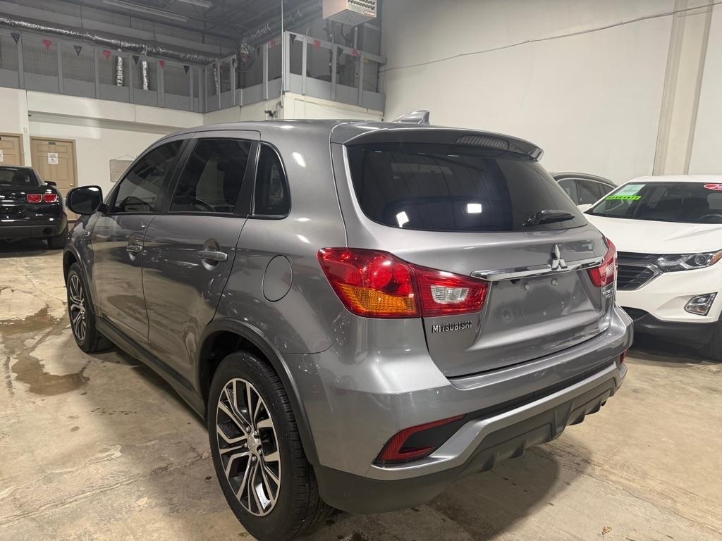 Mitsubishi Outlander Sport 2.0 ES 5M 2019