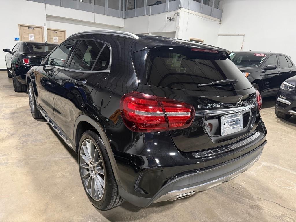 Mercedes-Benz GLA-Class GLA250 4MATIC 2018