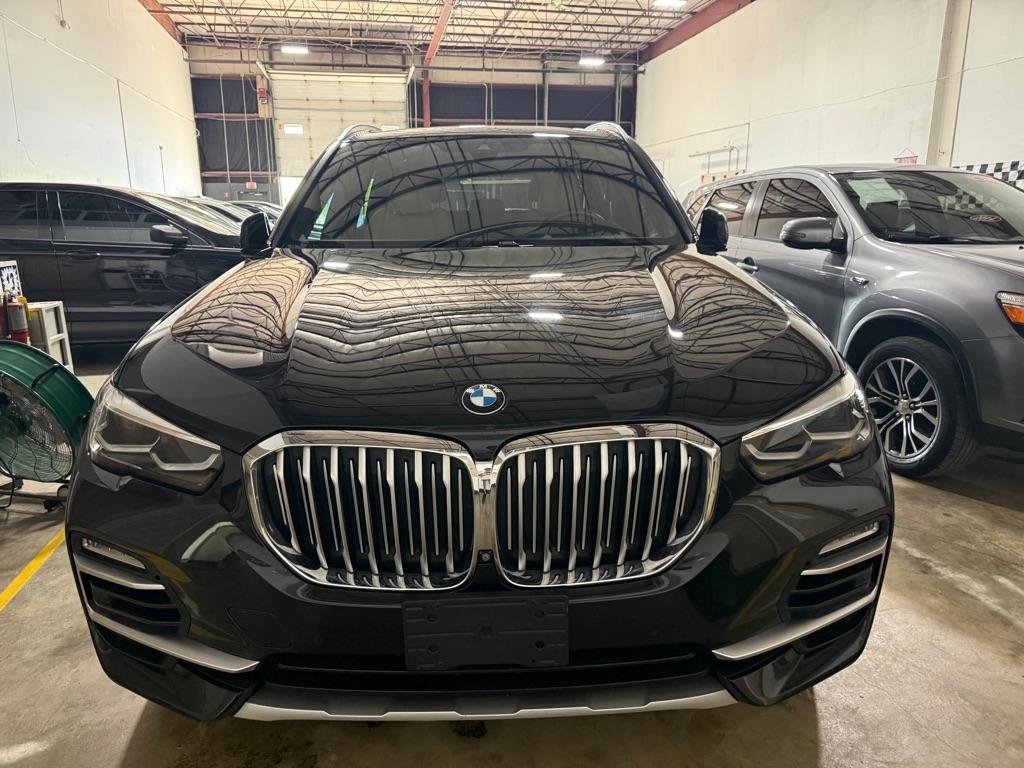 BMW X5  2021