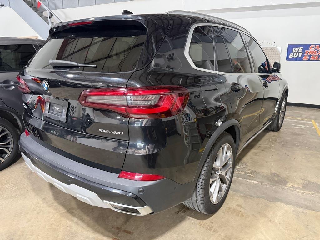 BMW X5  2021