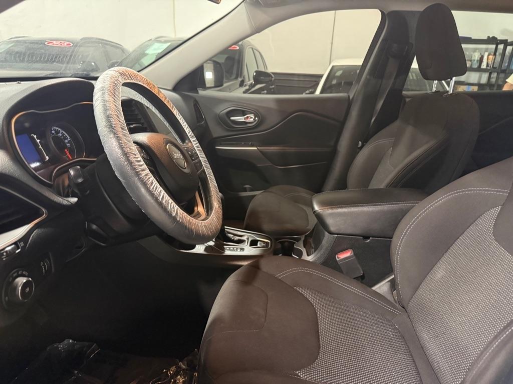 Jeep Cherokee Latitude 4WD 2019