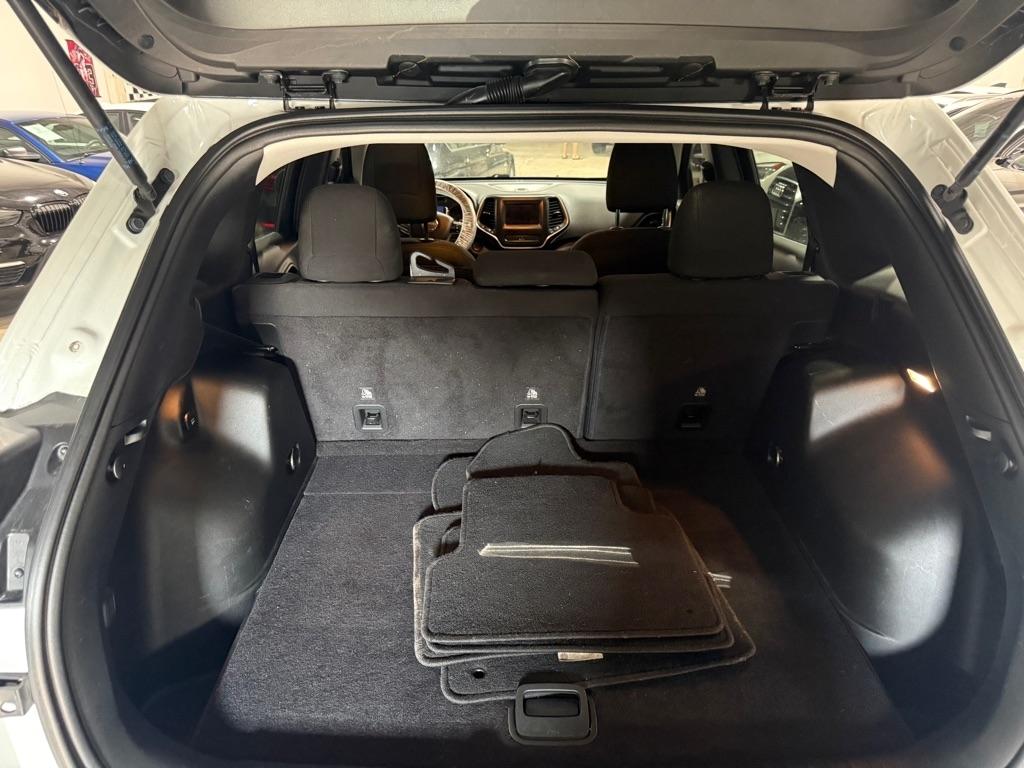 Jeep Cherokee Latitude 4WD 2019