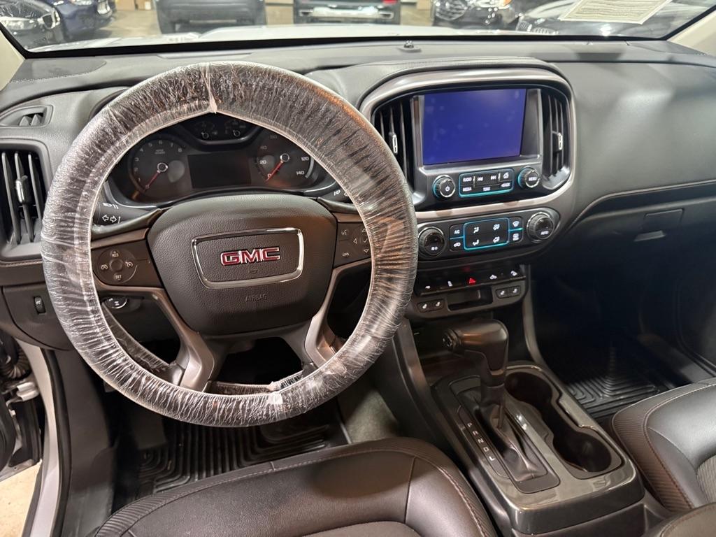 GMC Canyon SLE Crew Cab 4WD 2017