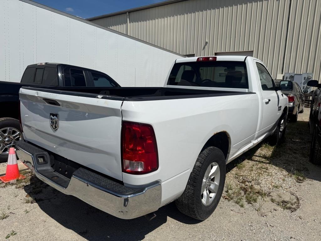 RAM 1500 SLT LWB 2WD 2015