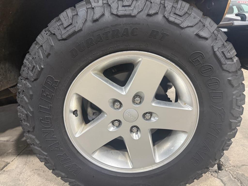 Jeep Wrangler Sport 4WD 2014