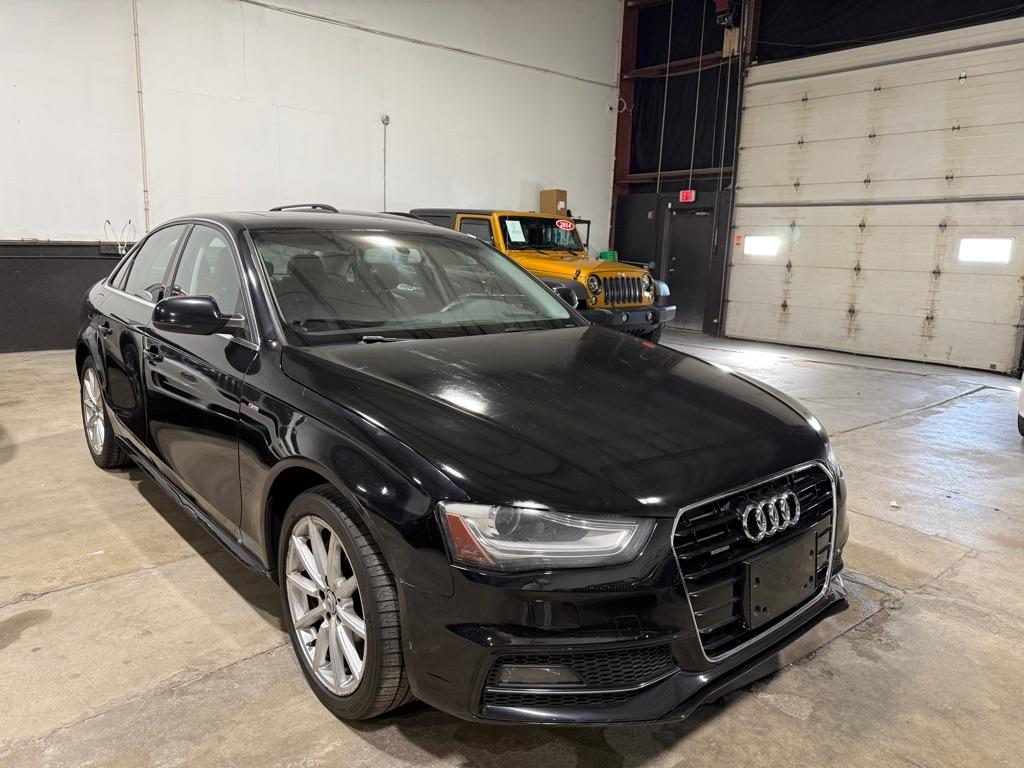 Audi A4 2.0T Sedan quattro Tiptronic 2014