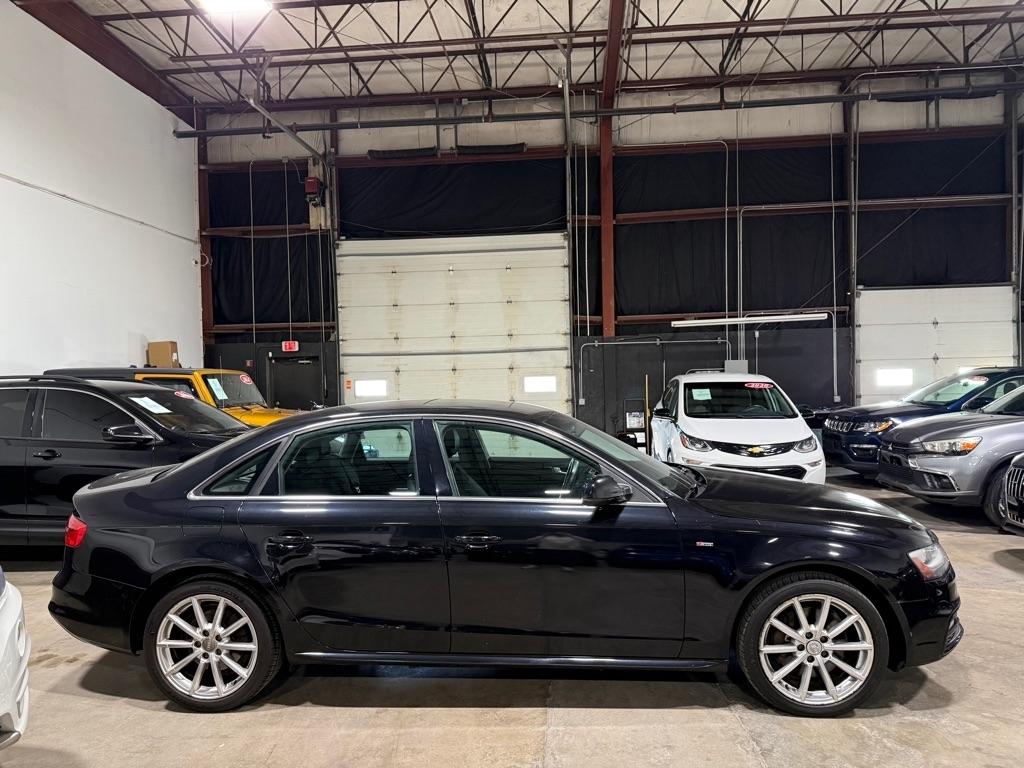 Audi A4 2.0T Sedan quattro Tiptronic 2014