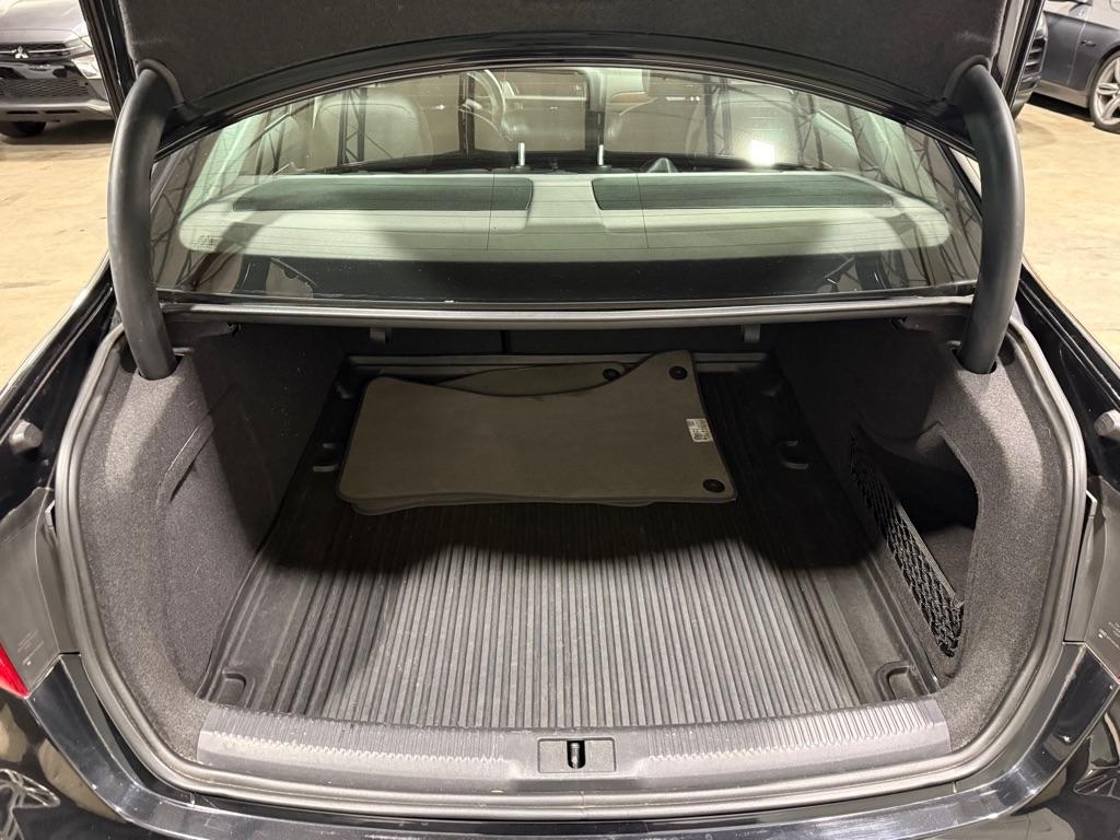 Audi A4 2.0T Sedan quattro Tiptronic 2014
