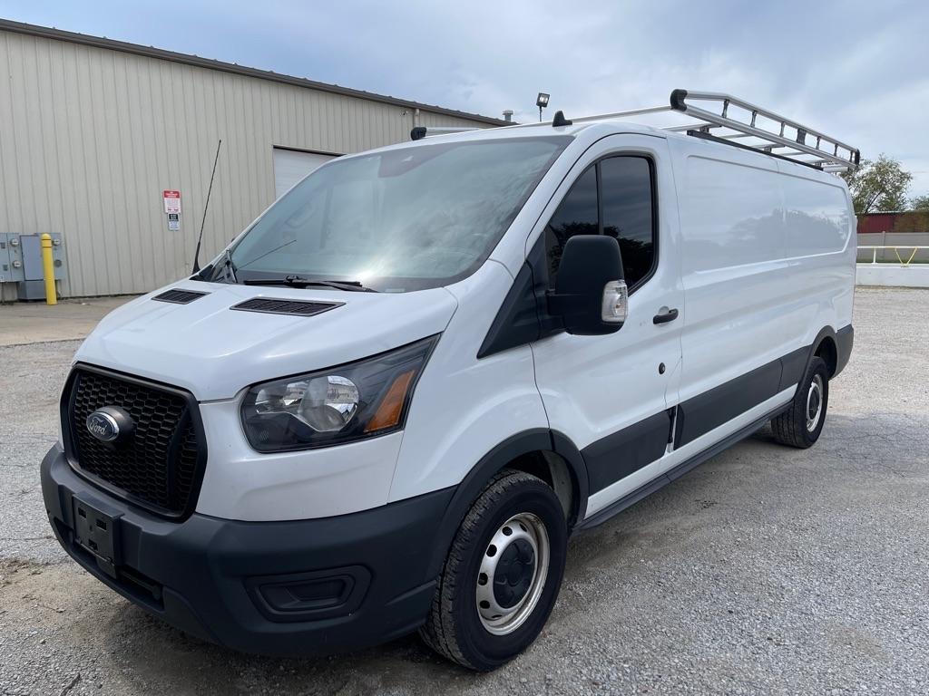 Ford Transit 250 Van Low Roof w/Sliding Pass. 130-in. WB 2021