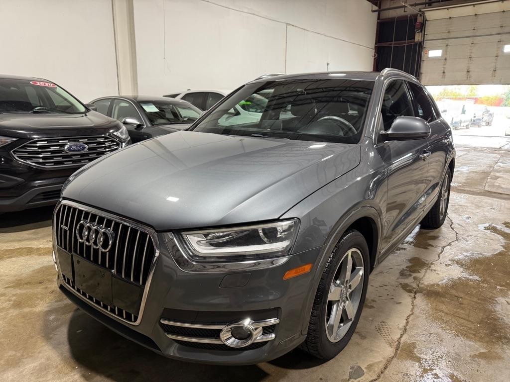 Audi Q3 2.0T quattro Premium Plus 2015