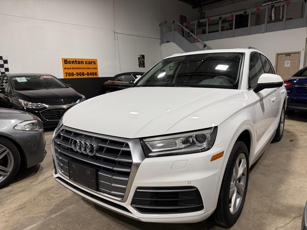 Audi Q5 2.0T Premium quattro 2020