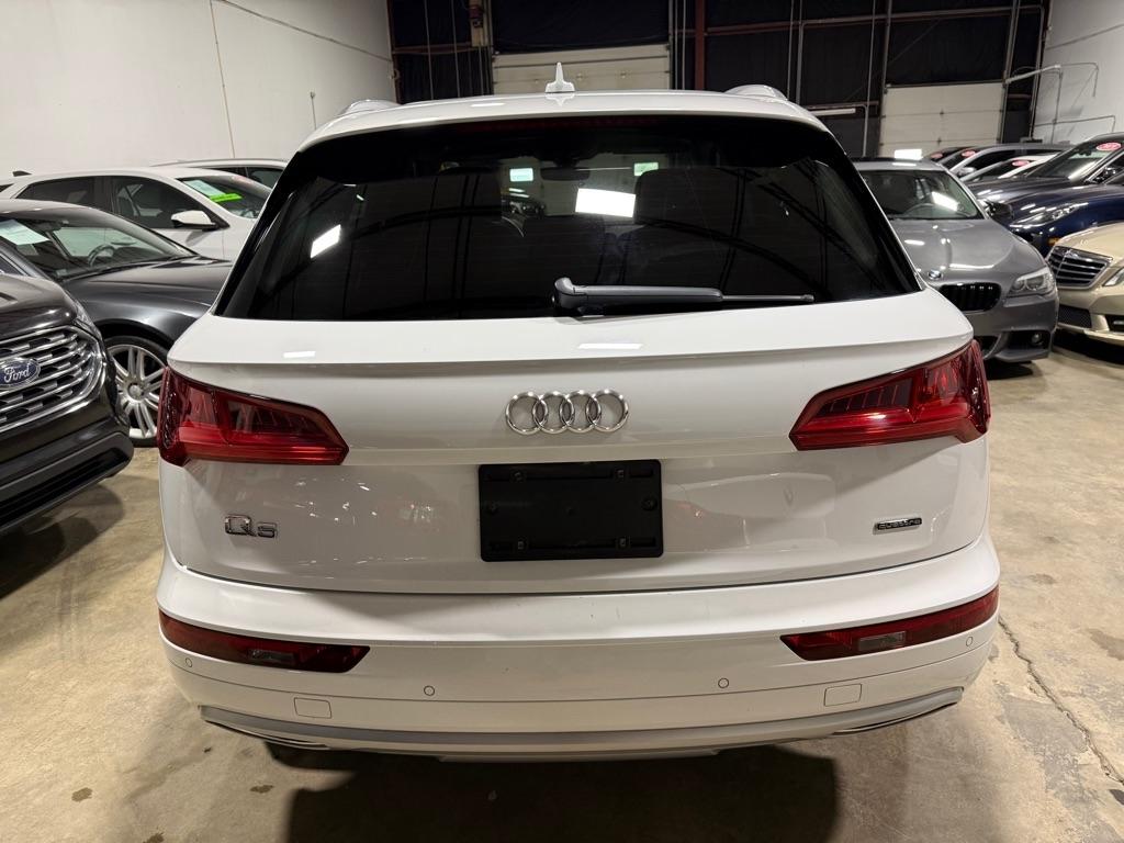 Audi Q5 2.0T Premium quattro 2020