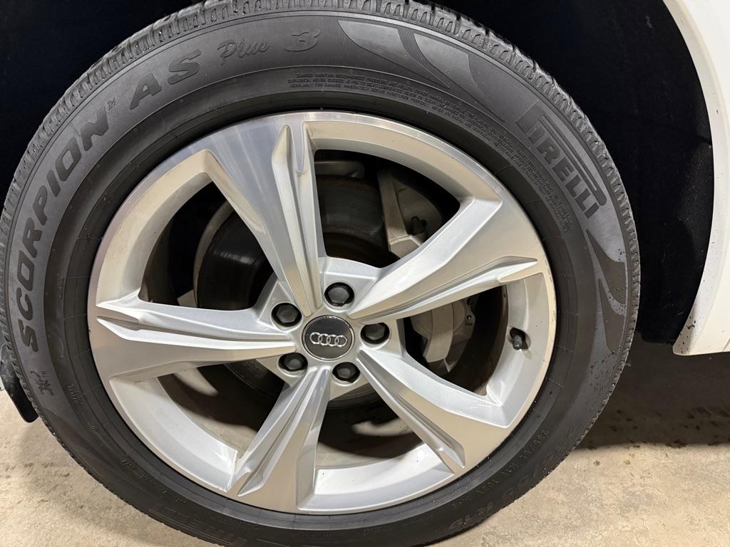 Audi Q5 2.0T Premium quattro 2020
