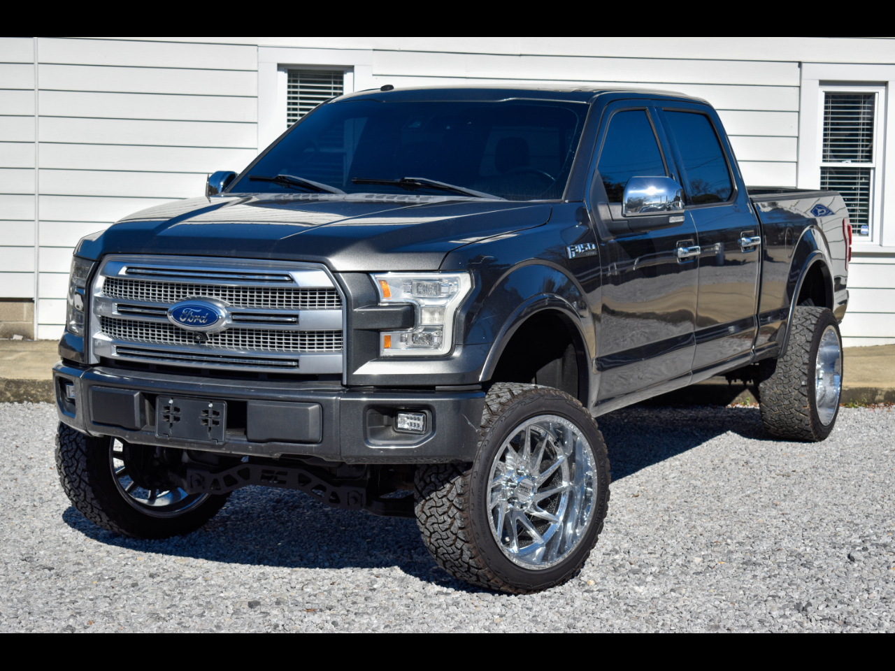 2016 Ford F-150 4WD SuperCrew 157" Lariat