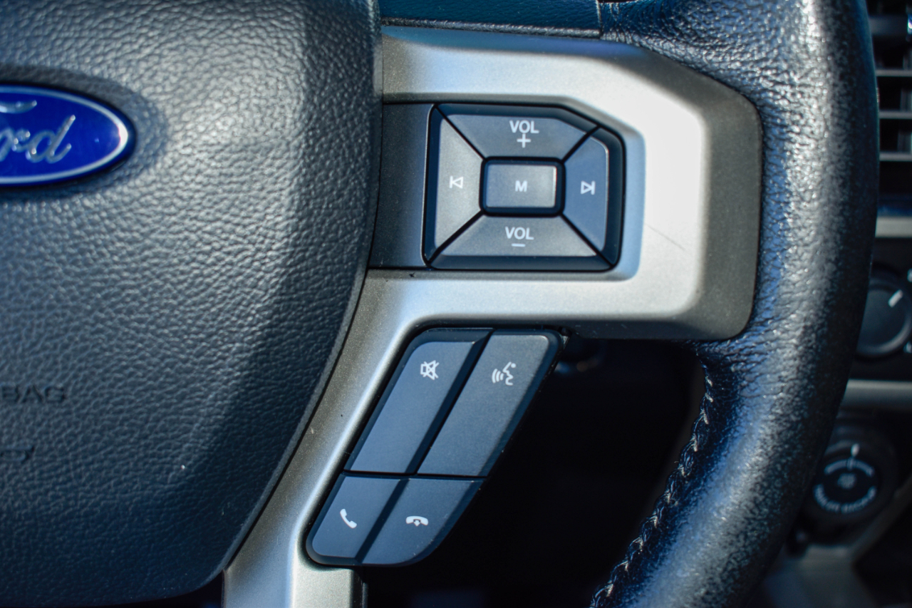 Ford F-150 4WD SuperCrew 157" Lariat 2016