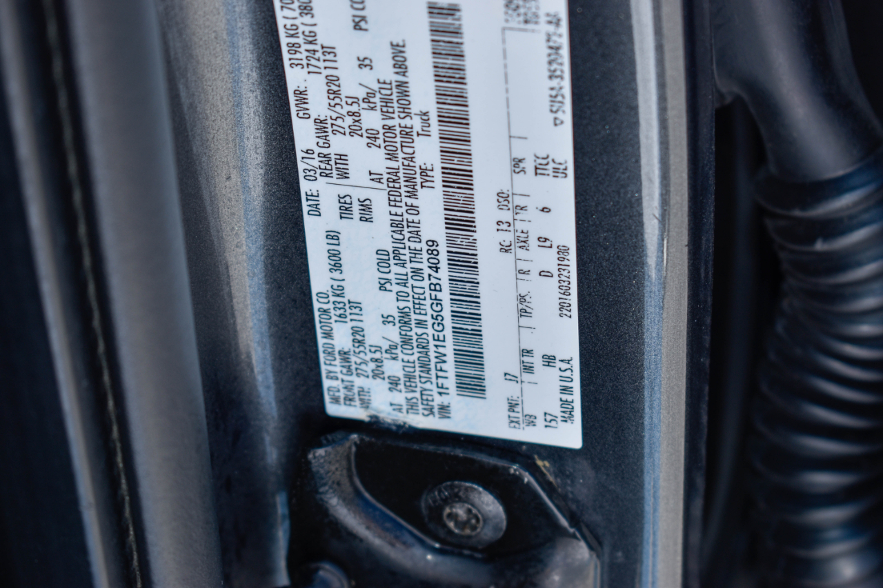 Ford F-150 4WD SuperCrew 157" Lariat 2016