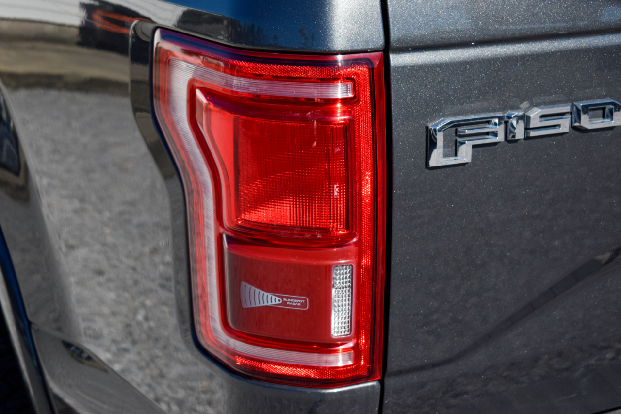 Ford F-150 4WD SuperCrew 157" Lariat 2016