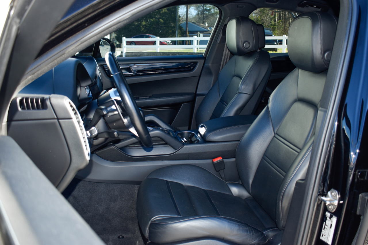 2021 Porsche Cayenne Coup Base