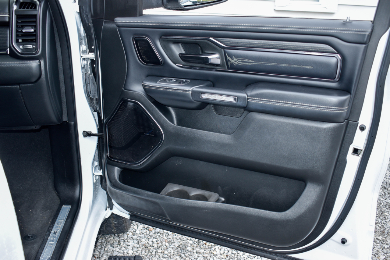 RAM 1500 Limited Crew Cab SWB 2WD 2022