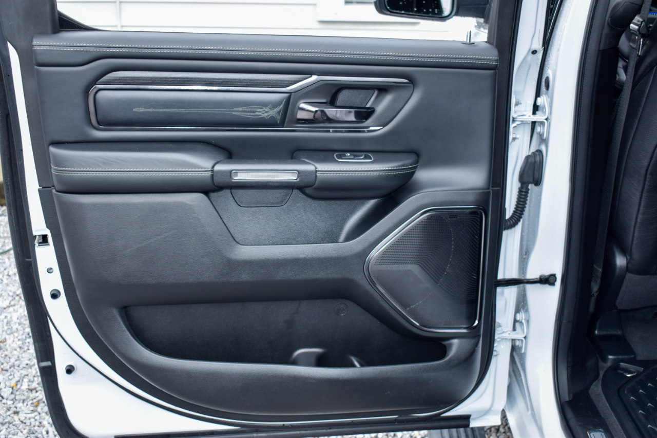 RAM 1500 Limited Crew Cab SWB 2WD 2022