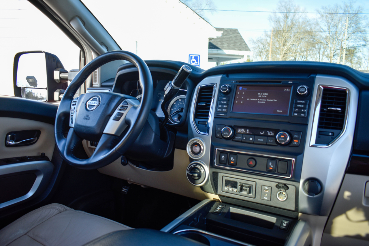 Nissan Titan XD S 4WD Diesel 2017