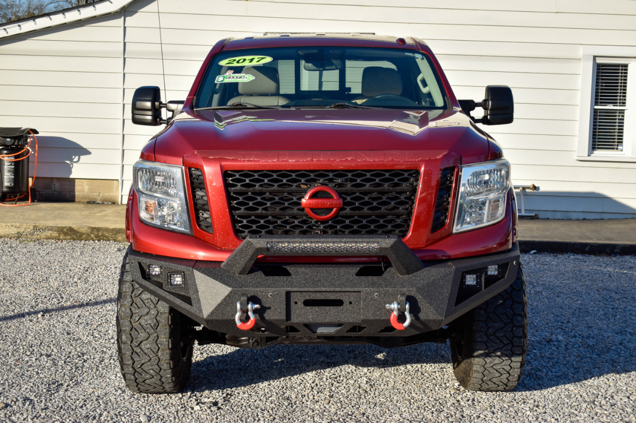 Nissan Titan XD S 4WD Diesel 2017