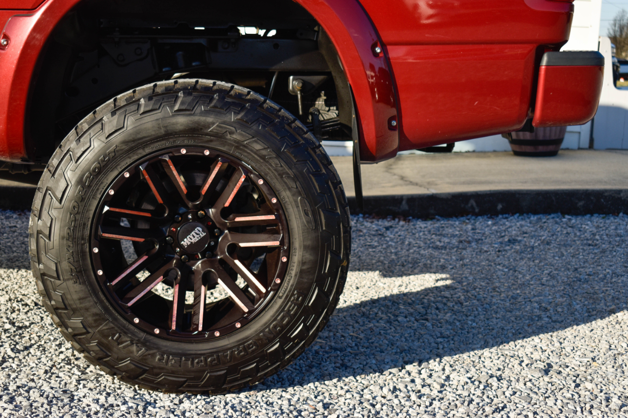 Nissan Titan XD S 4WD Diesel 2017