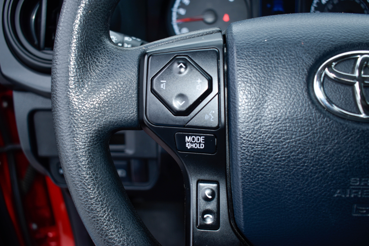 Toyota Tacoma SR5 Double Cab I4 2WD 2018