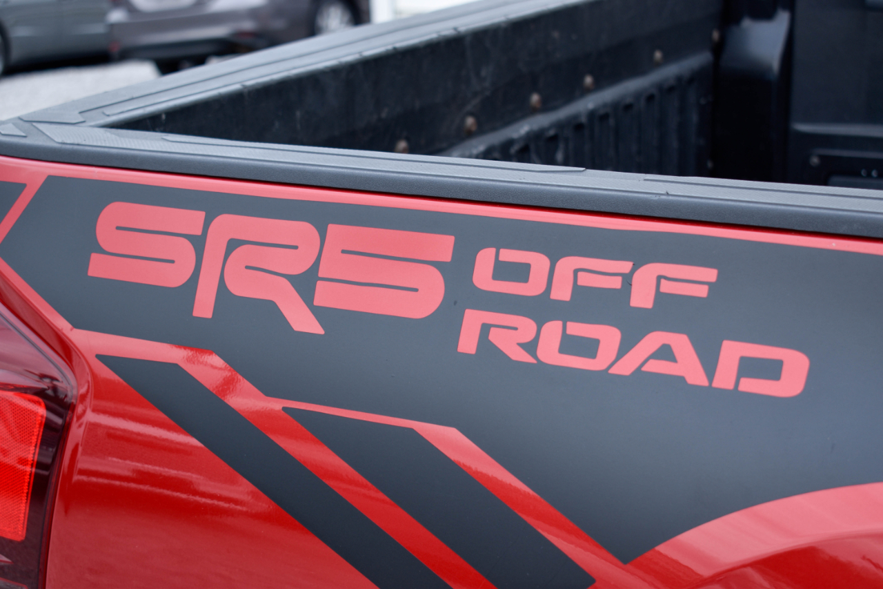 Toyota Tacoma SR5 Double Cab I4 2WD 2018