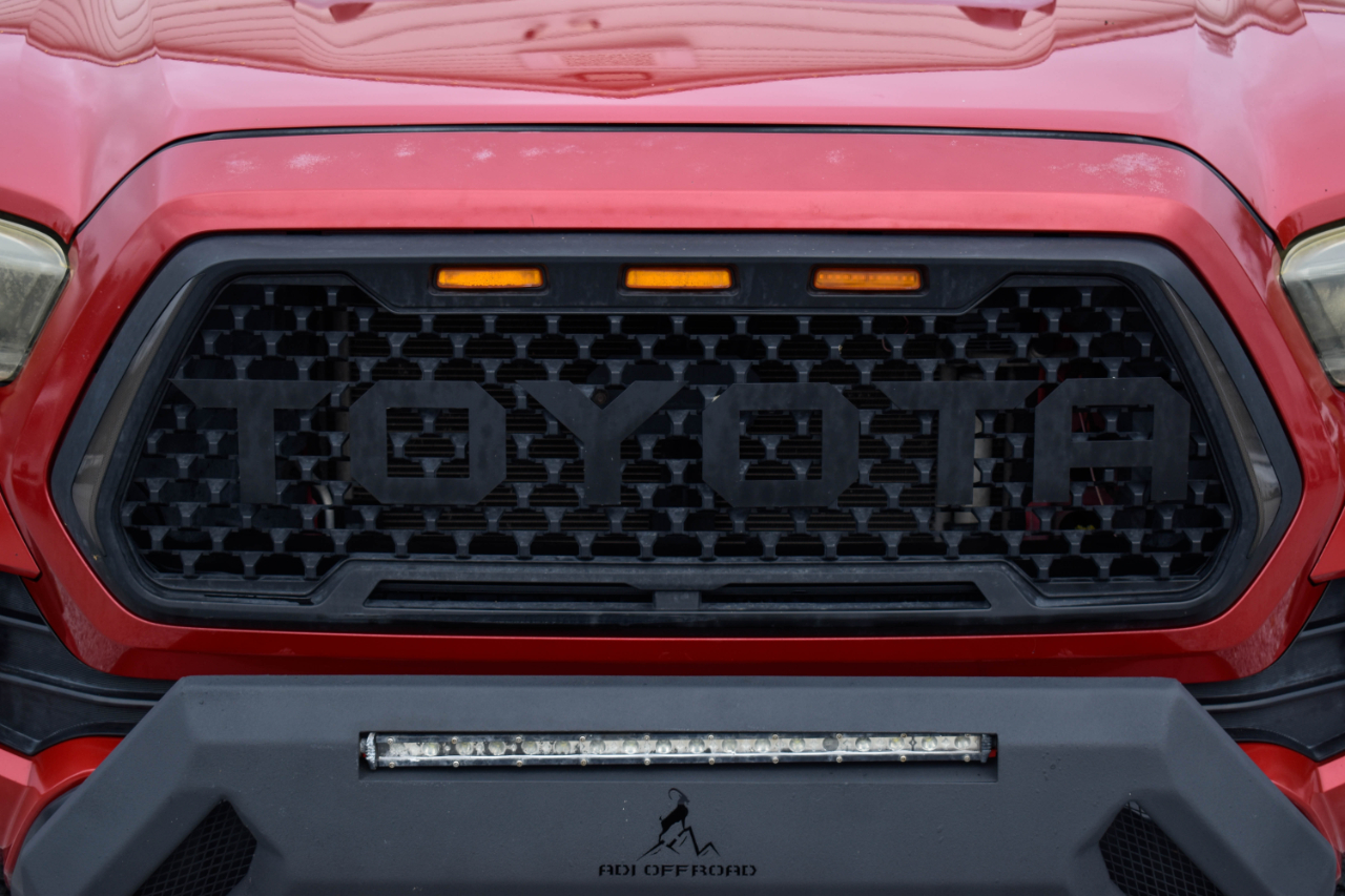 Toyota Tacoma SR5 Double Cab I4 2WD 2018