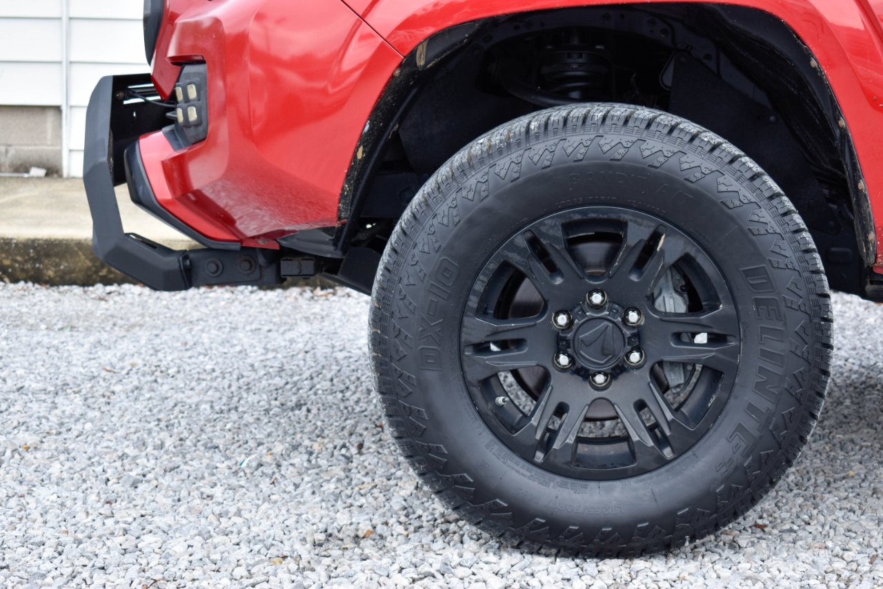 Toyota Tacoma SR5 Double Cab I4 2WD 2018