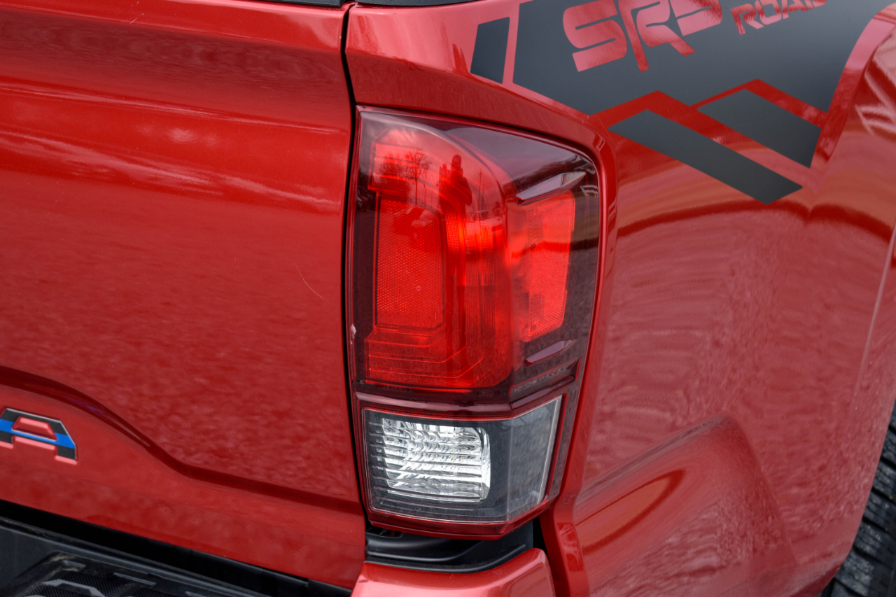 Toyota Tacoma SR5 Double Cab I4 2WD 2018