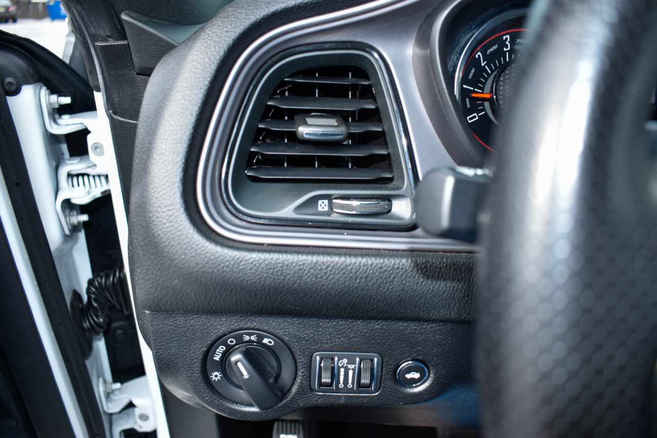 Dodge Challenger R/T Plus 2023