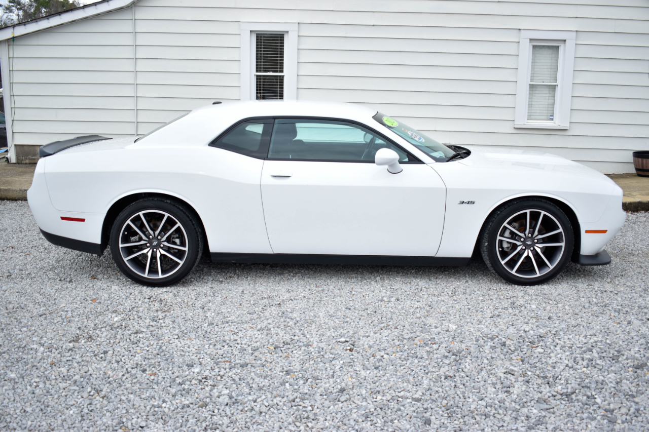 Dodge Challenger R/T Plus 2023