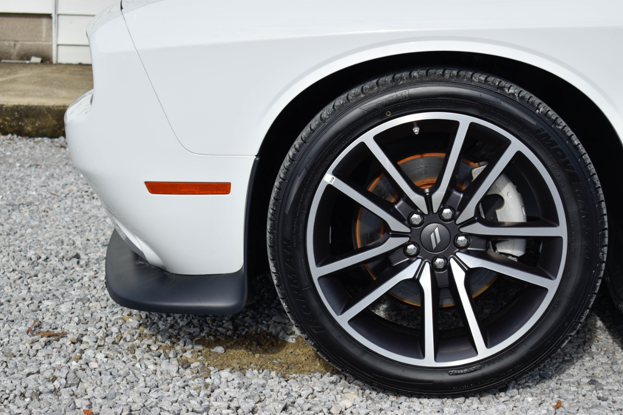 Dodge Challenger R/T Plus 2023