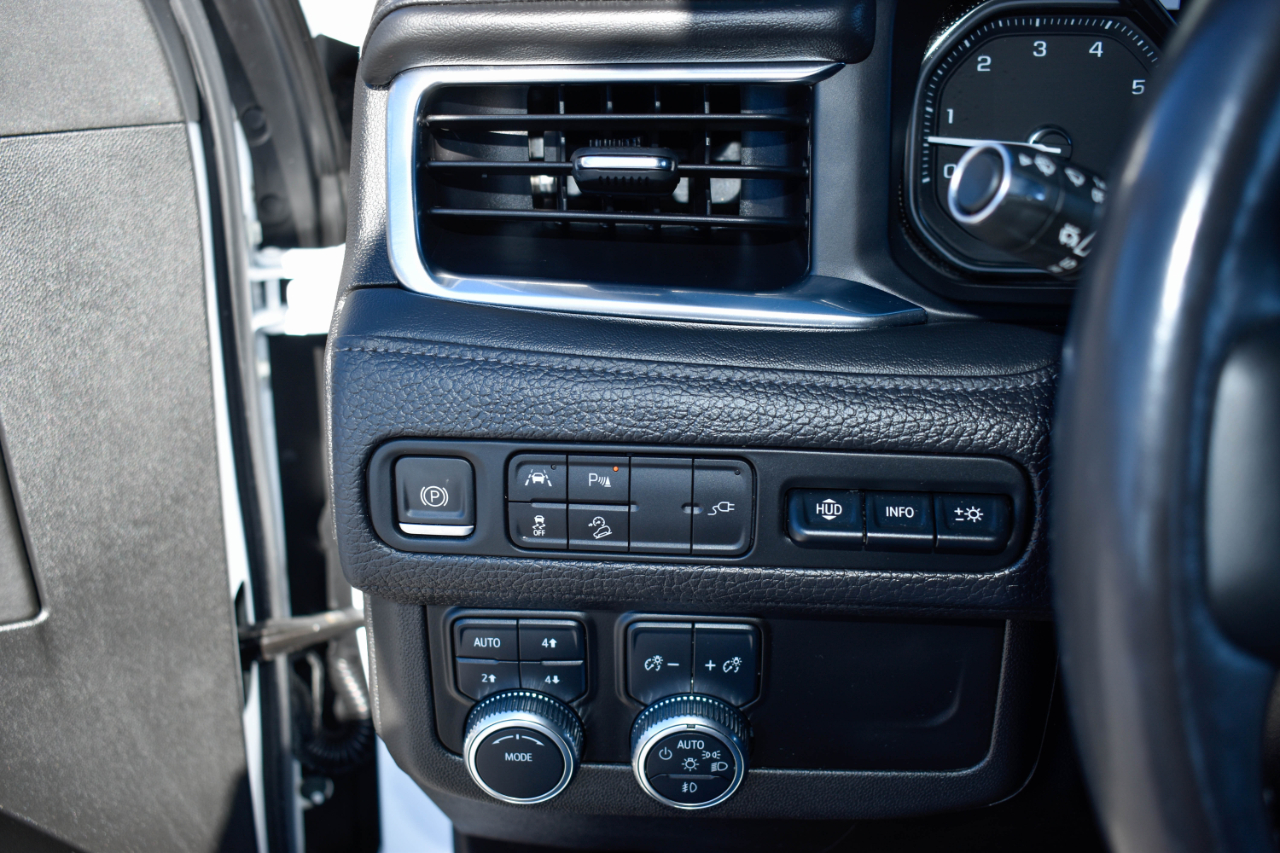 GMC Yukon XL Denali 4WD 2021