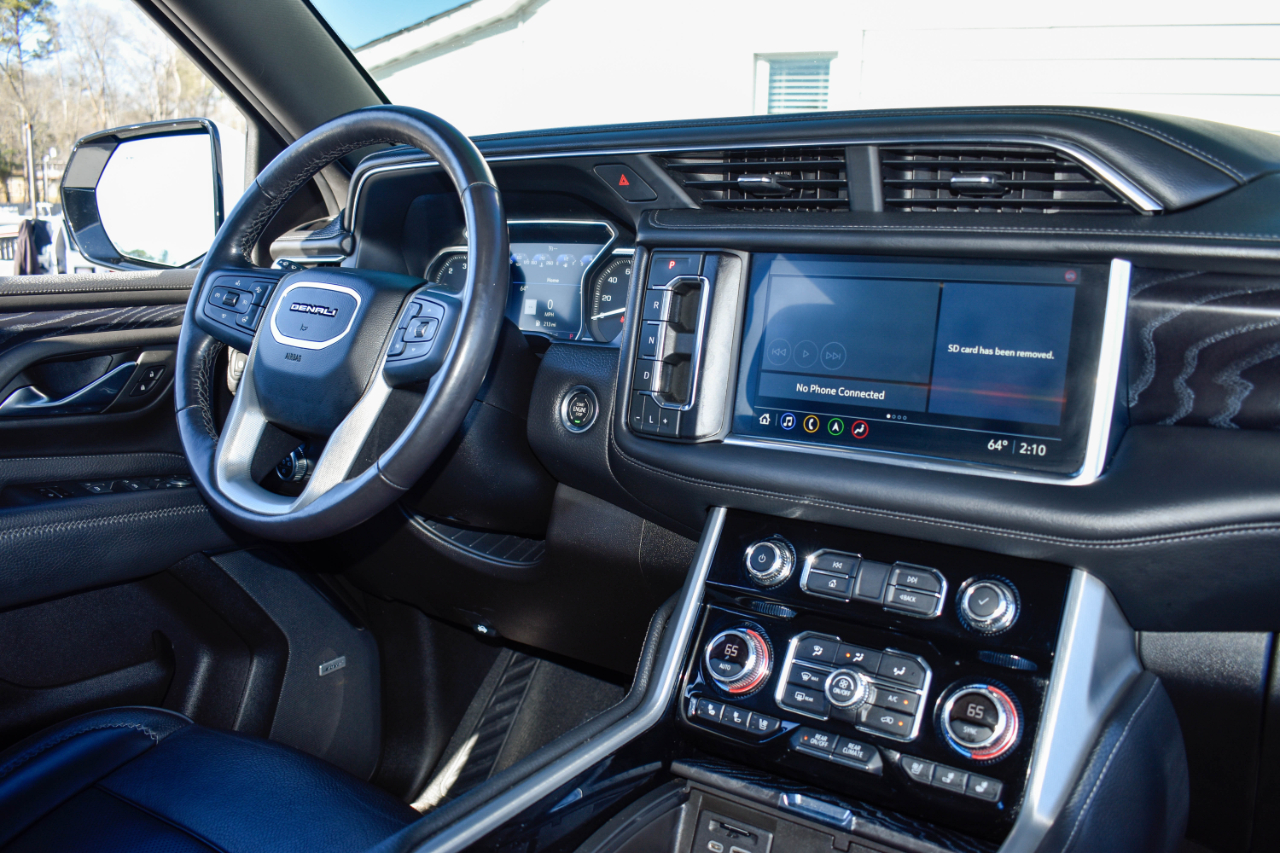 GMC Yukon XL Denali 4WD 2021