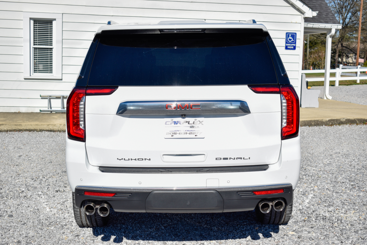 GMC Yukon XL Denali 4WD 2021