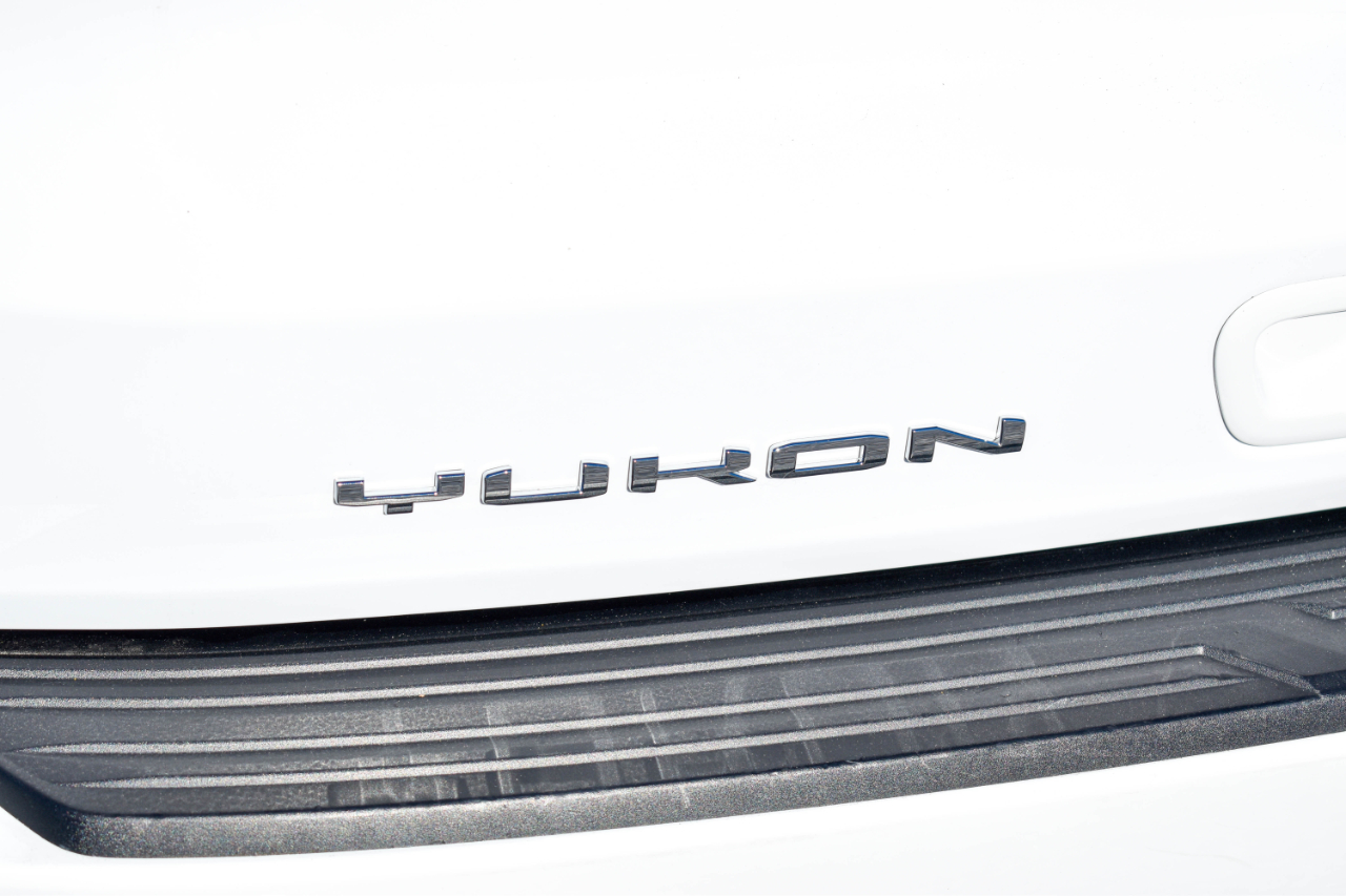 GMC Yukon XL Denali 4WD 2021