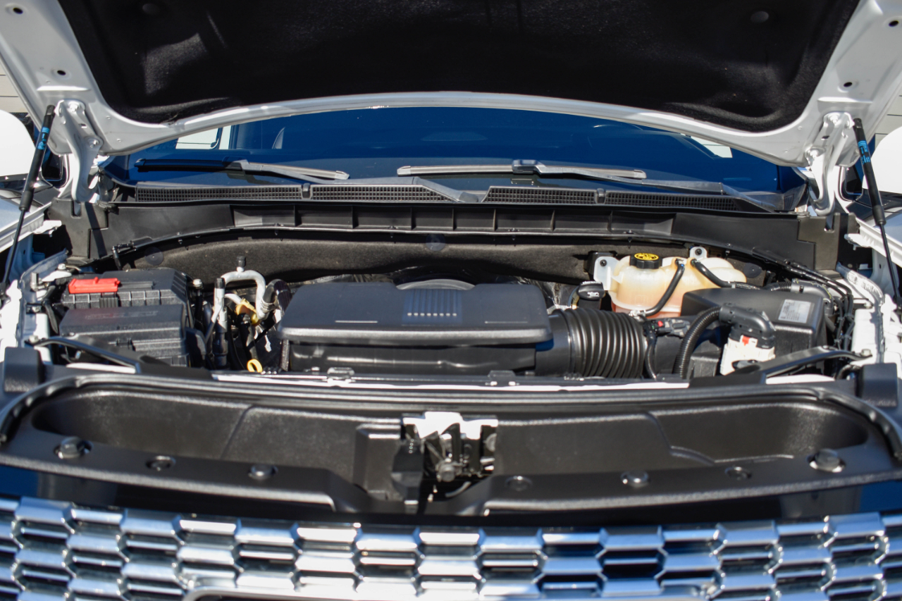 GMC Yukon XL Denali 4WD 2021