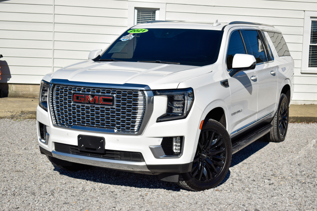 GMC Yukon XL Denali 4WD 2021