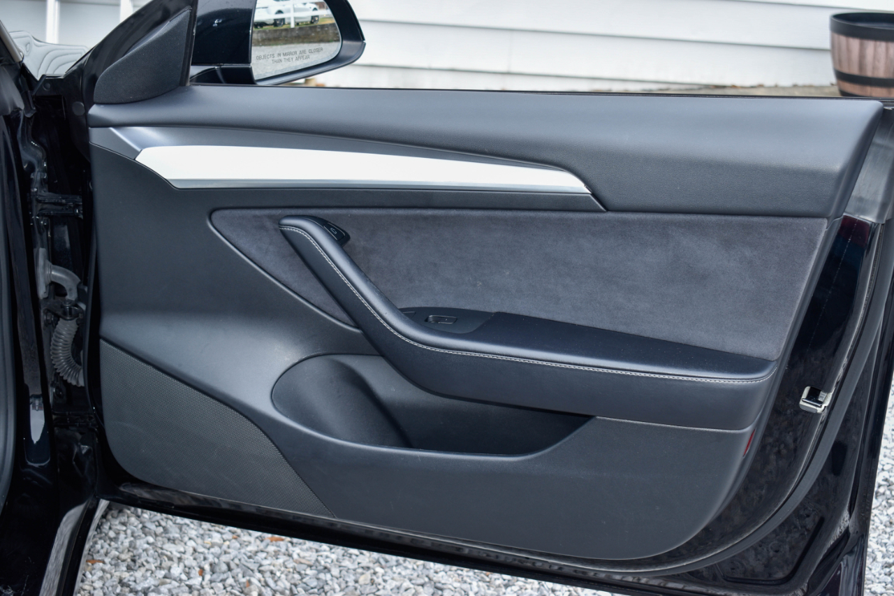 Tesla Model 3 Standard Range Plus 2021